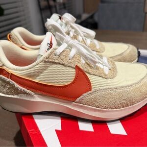 Nike Womens Sneakers in Cream and Orange